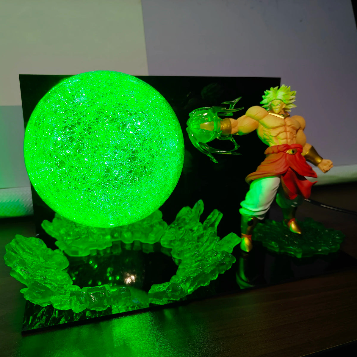 Lampe Dragon Ball - Broly Super Saiyan
